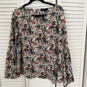 Sanctuary Bell Sleeve Floral Blouse (L